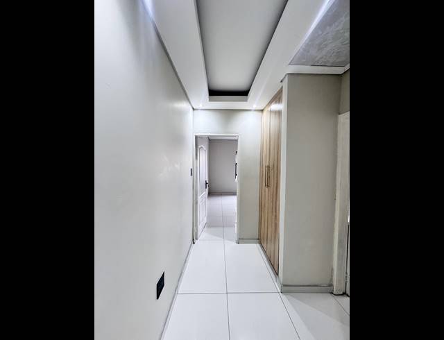 4 BEDROOM FREESTANDING FOR SALE IN AERORAND